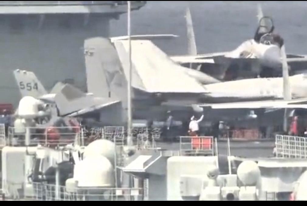 突发！中国海军开启南海军演！

根据中国海事局网站消息，珠海海事局发布通告称，从