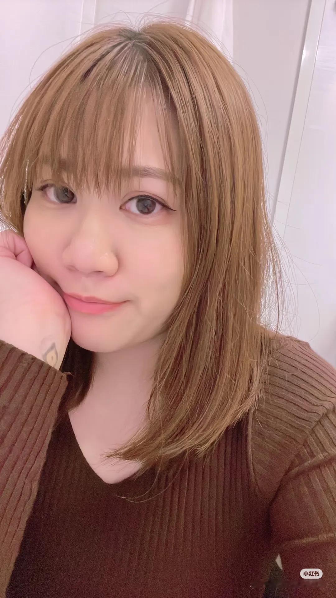 话说台湾近几年就推出了许多颜值和气质都相当不错的新晋博主，而LULU就是其中之一