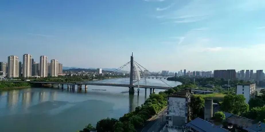 上饶这地方，交通正大变样！沪昆高速梨东段改扩建眼看就要完工，这条江西最长的智慧高