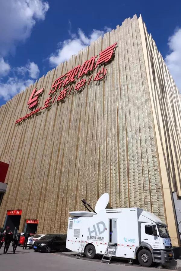 半场结束，四川队仅得到18分。我和一些能够认知共振的密友私下对齐过颗粒度，得出的