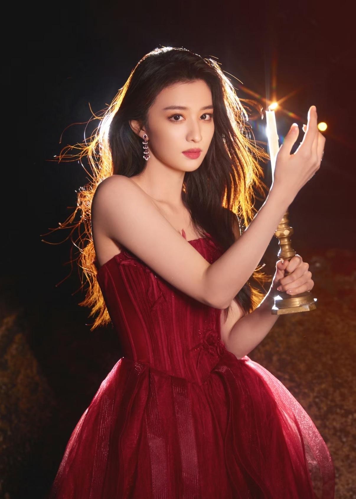 王楚然 超美造型