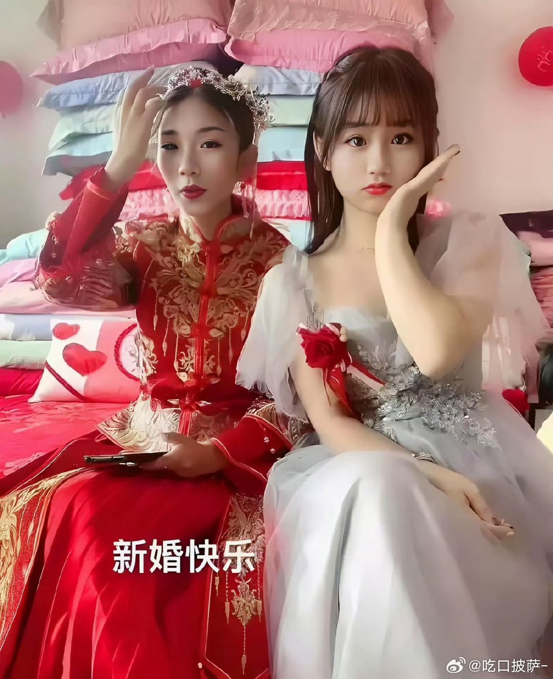 新娘怎么找一个这么好看的伴娘 这风头都被抢完了 ​​​