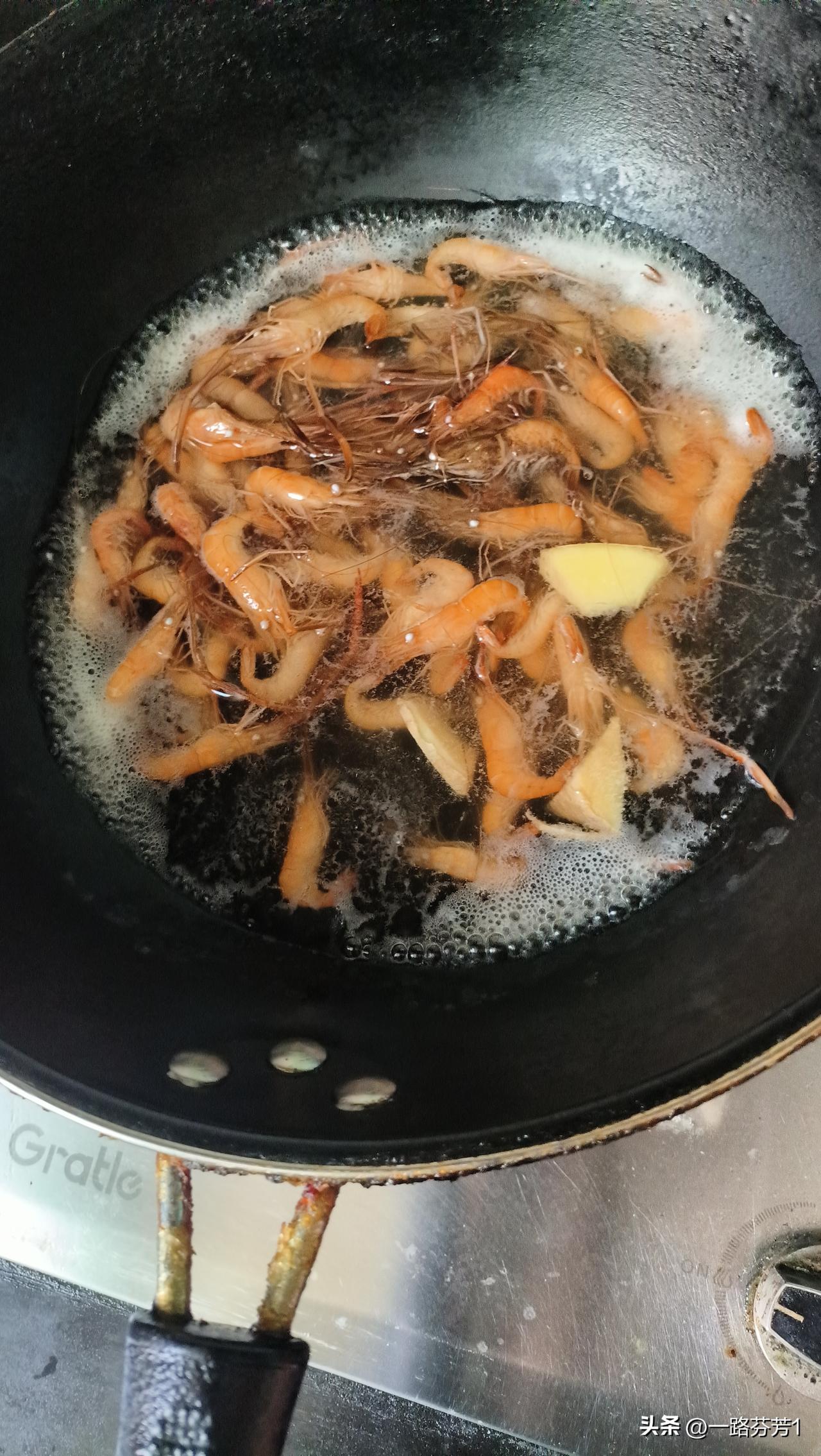 原来一切想着，为教育事业贡献了大半辈子，以后找工作，就找不动脑的，出点力气就行，