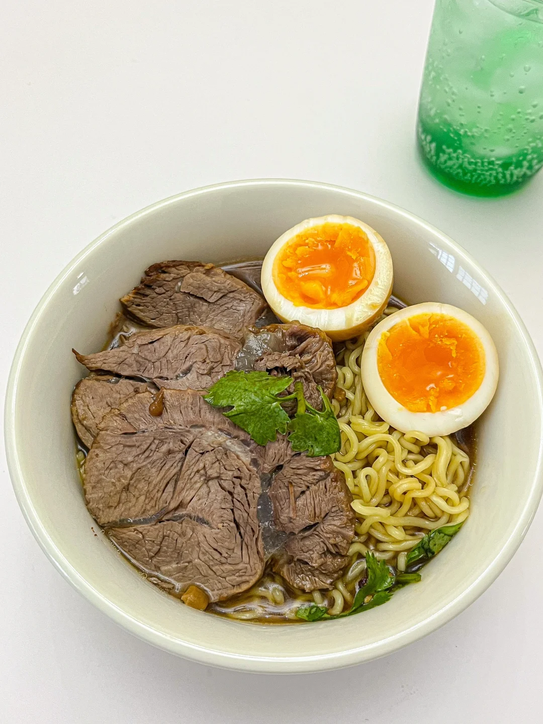 今日晚餐 | 🍜牛肉面，酱牛肉两吃，香惨了