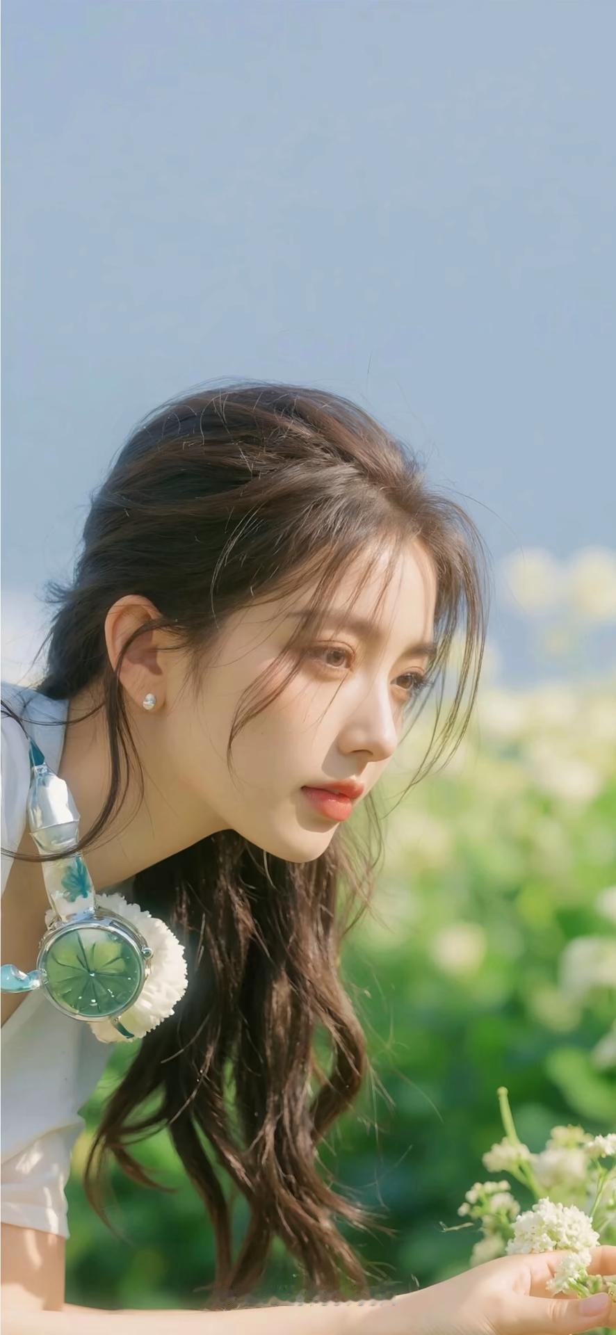 阳光下的少女，温柔如花，静谧如诗。有哪些美女让人过目难忘？