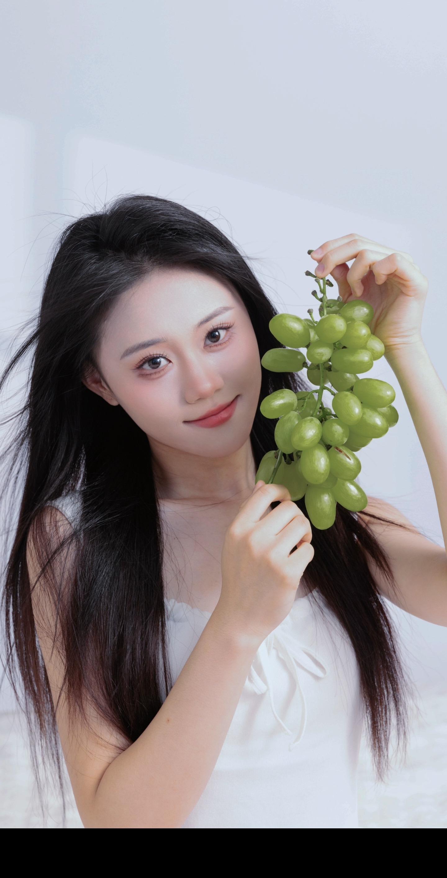 尝尝一颗青提玫瑰 再给我一个