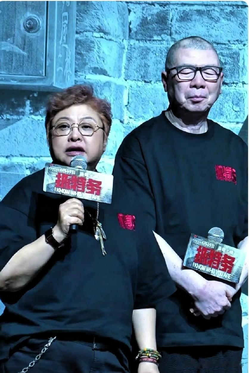 韩红为冯小刚电影站台喊话，实在让人无言以对。
她直接呼吁北京两千多万乡亲助力冲首