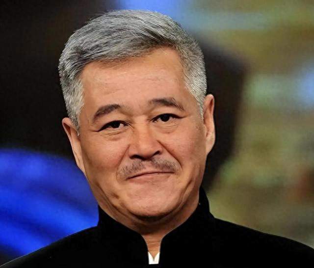 被谣言缠上半生！赵本山晚年真实生活曝光