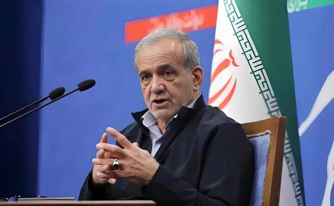 最近中东打得天昏地暗，很多人只盯着美以和伊朗的正面冲突，却忽略了一个更关键的信号