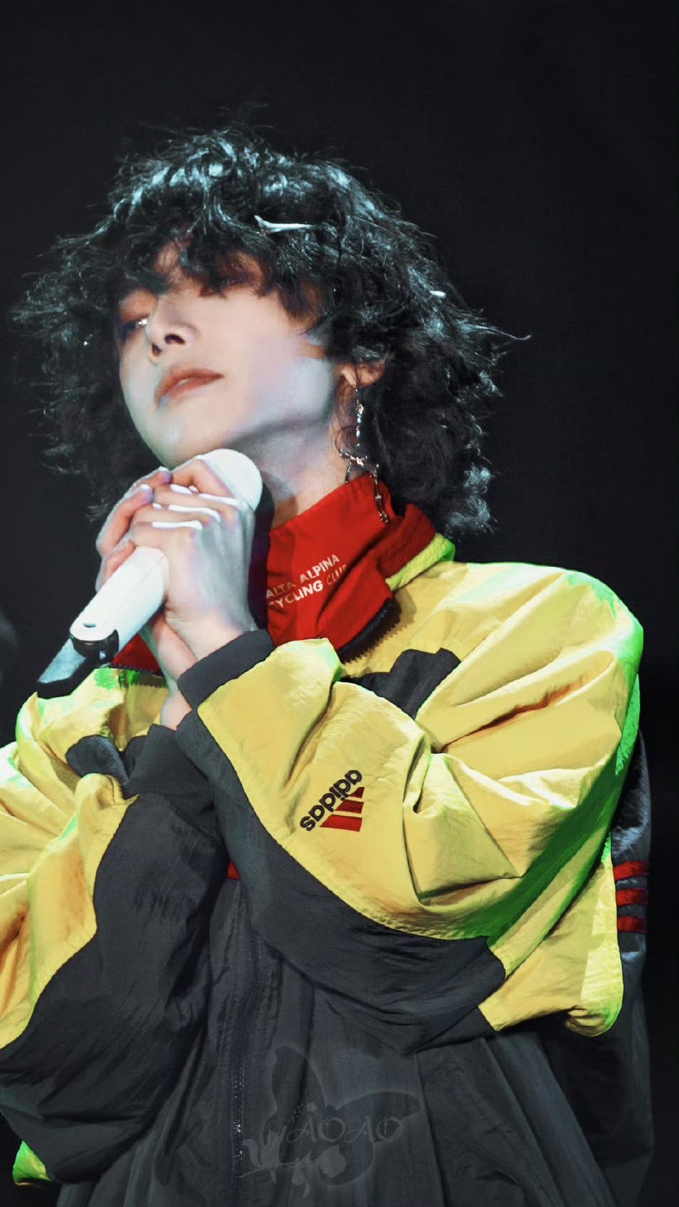 华晨宇 上一期没来亏了华晨宇少来一期真的亏麻了！评审团互动这么好玩，错过的名场面