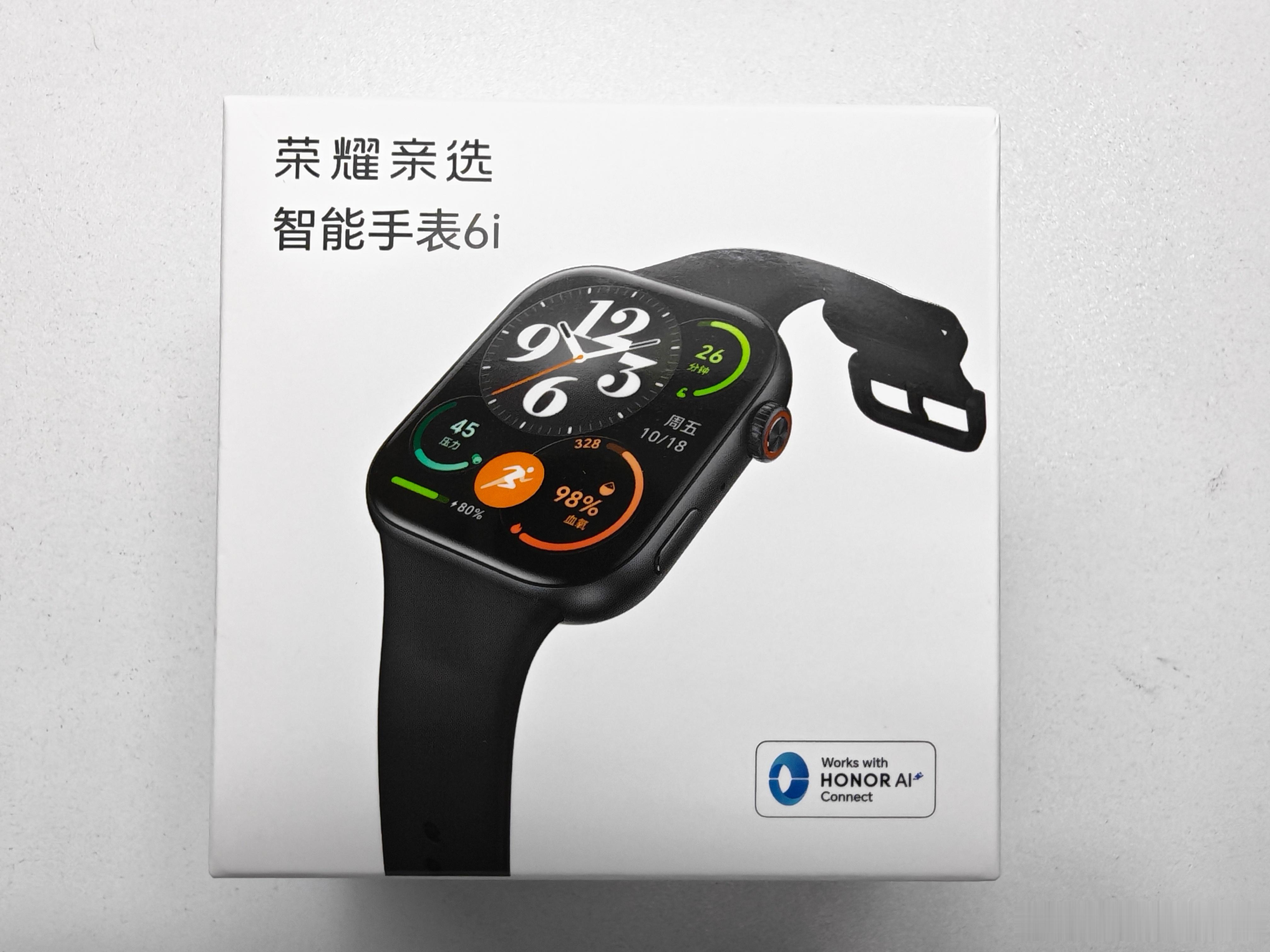 第一次从手环换到智能手表，怕踩雷就先买了个入门款试试。荣耀亲选智能手表6i（夜湖