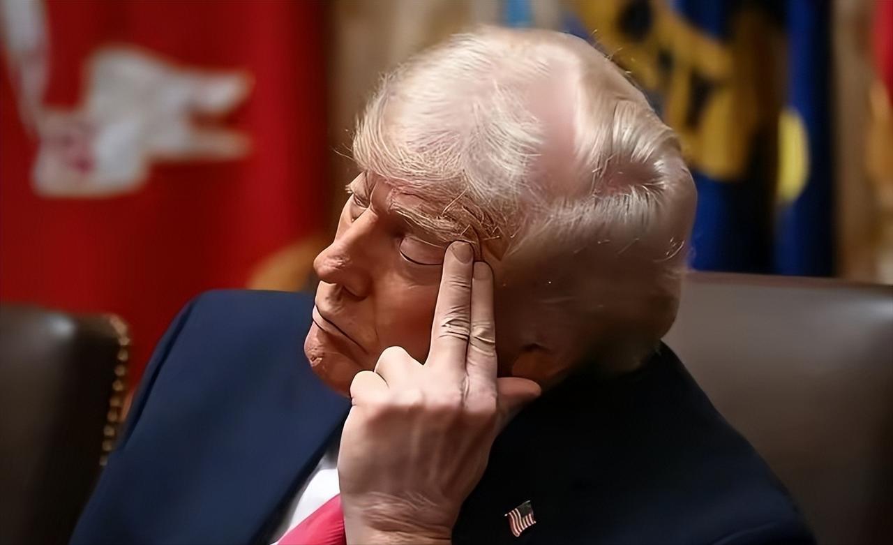 一声巨响！凌晨空袭如何让美军14天阵亡数单日翻倍？

3月16日凌晨，伊拉克民兵