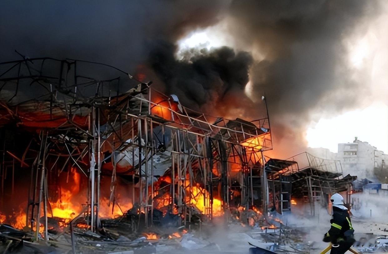 俄首都意外遇袭，不到24小时，普京不宣而战，英欧罕见联合发声

来源:扰龙清疏9