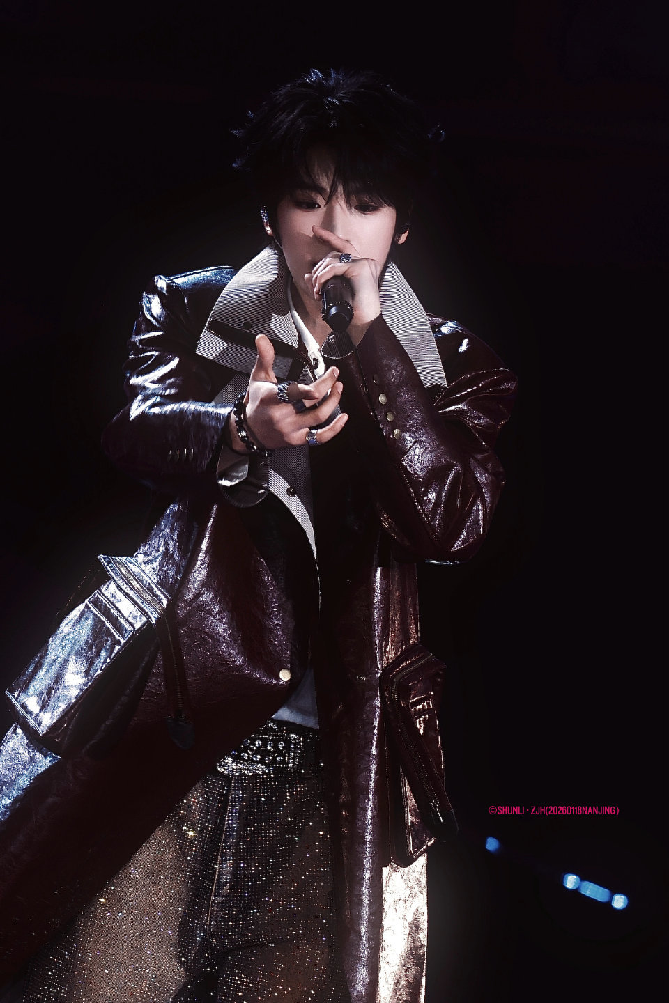 张峻豪私生连行车记录仪都不放过 看到这些事，真心替张峻豪委屈 