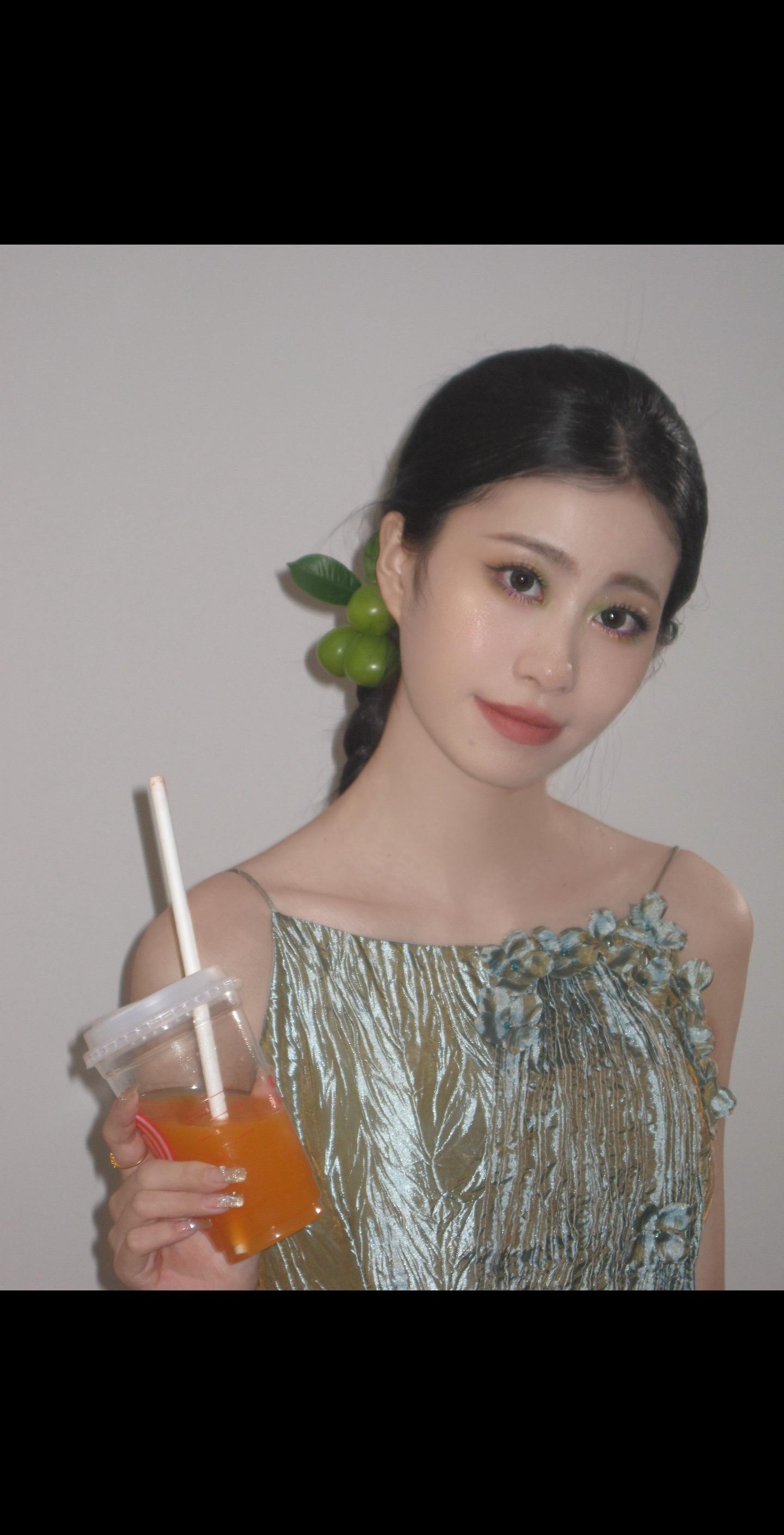 请你吃晴王呀