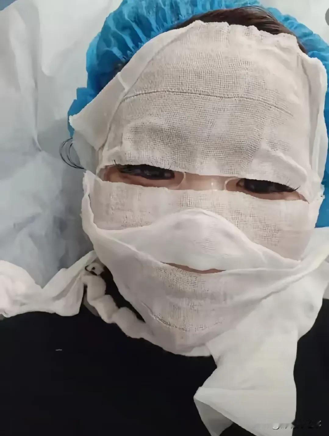 不退彩礼，女孩遭泼硫酸，是咎由自取还是男子特心狠。
河北小张通过媒人介绍认识了李