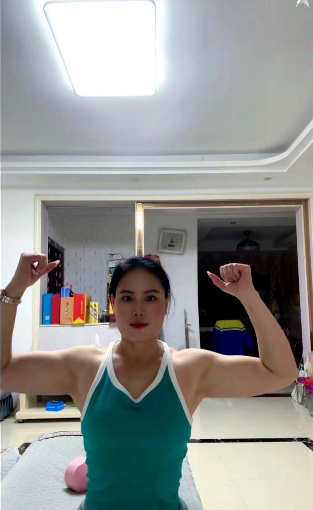 用对锻炼的热忱，去治愈那些生活中不如意的时刻。
 

有好多次都想放弃，但最后还