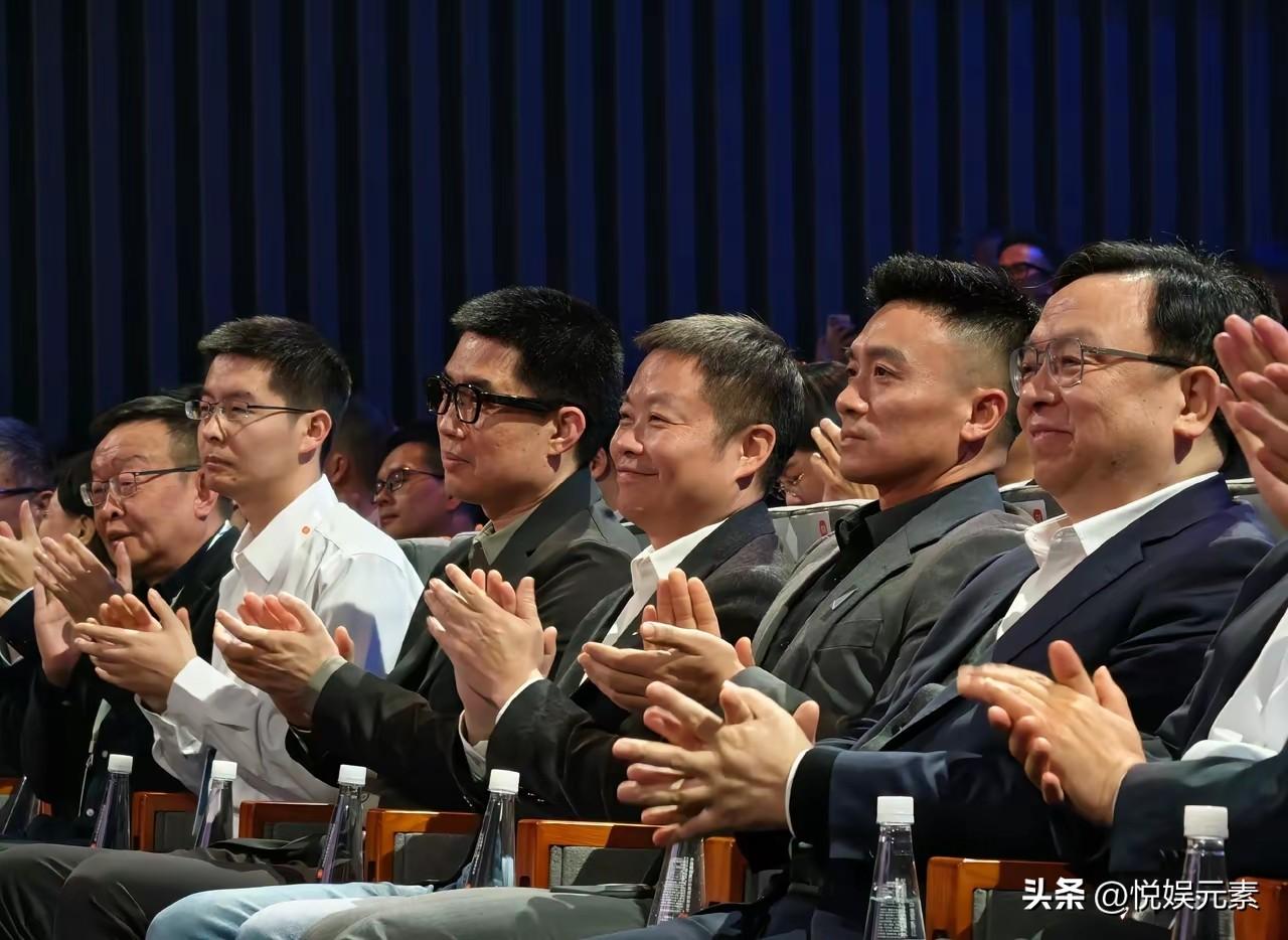 说他们是中国的脊梁没有人反对吧，他们才是我们最应该追的科技制造之星。