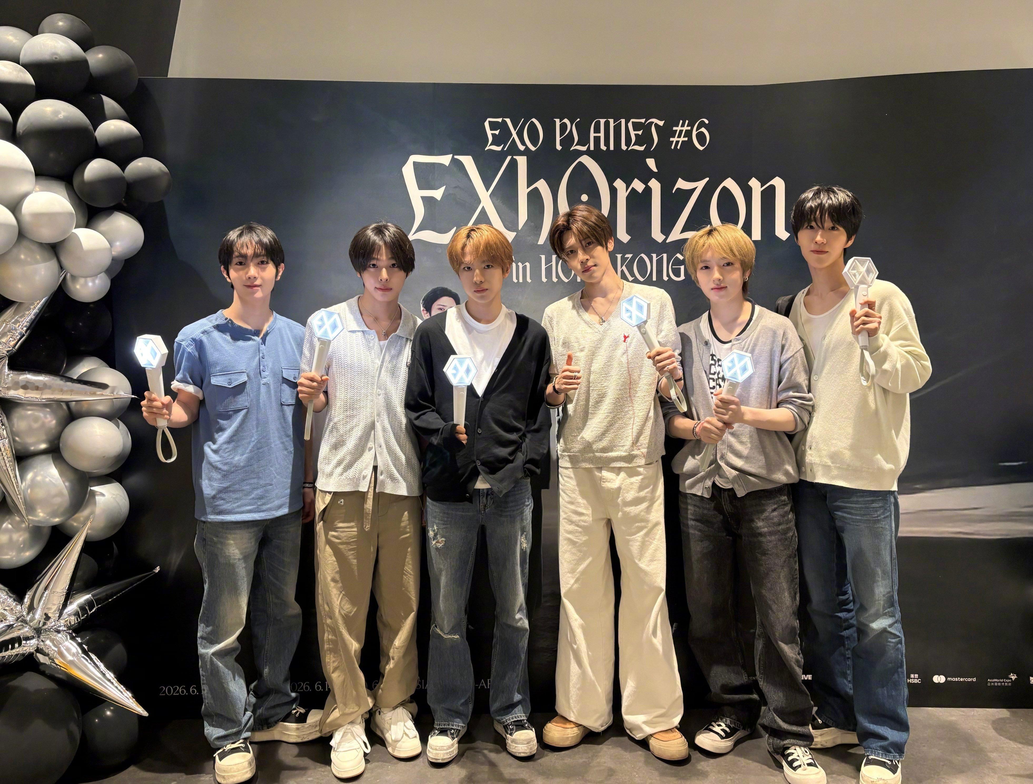 【Twi】全员观看EXO中国香港演唱会的NCT WISH~NCTWISH