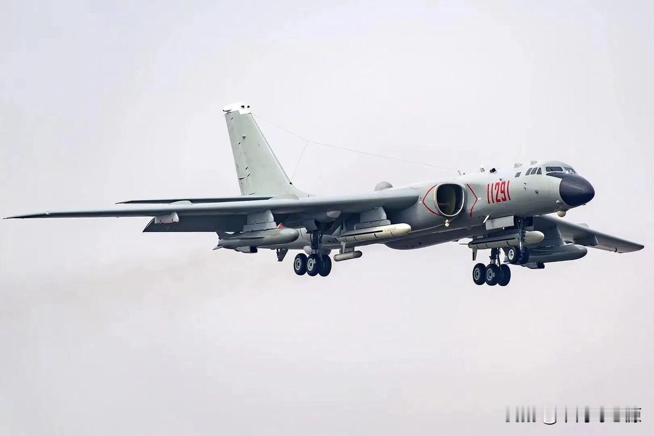 轰6K：半个世纪的涅槃，从图16到空中战神的中国传奇

当巨大的身影掠过西太平洋