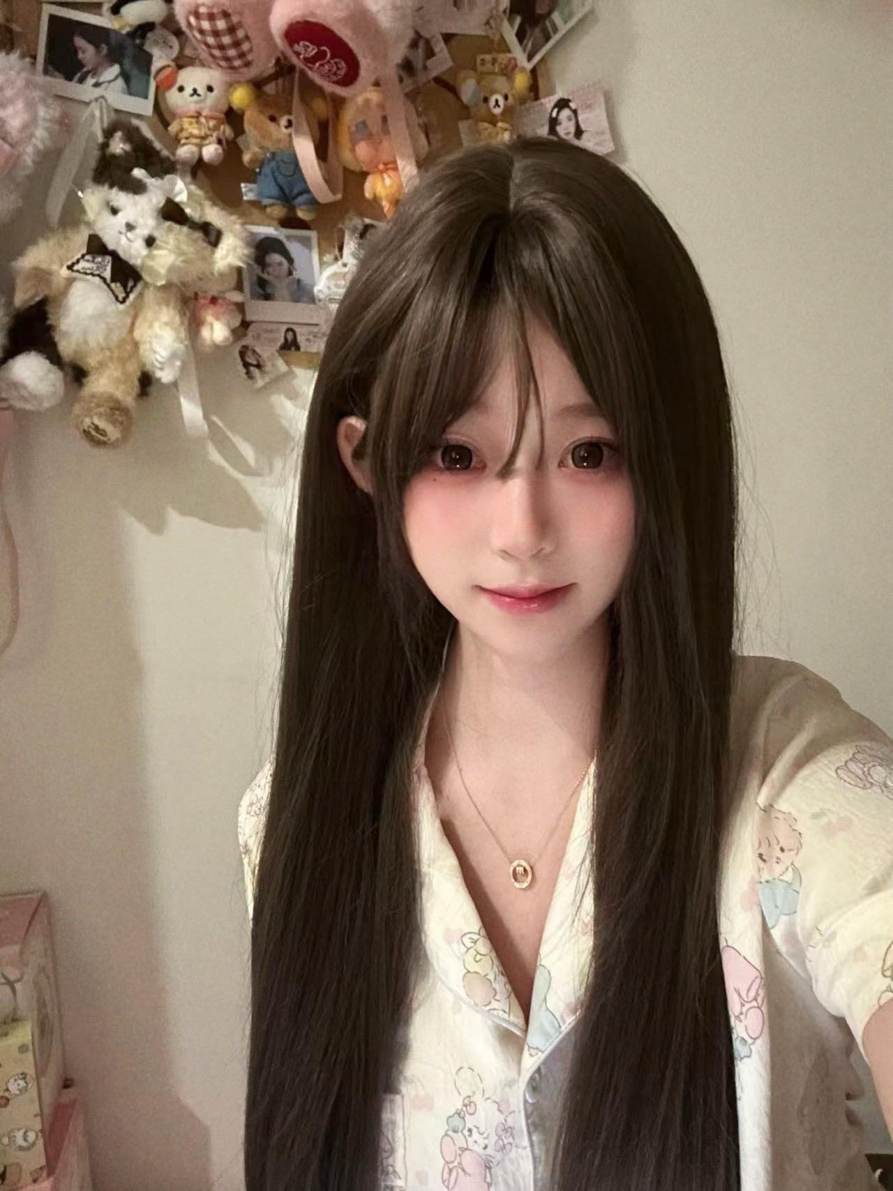 人不可能永远都在害怕失去 那些伤害从来都没有被原谅 只是事已至此 我选择算了