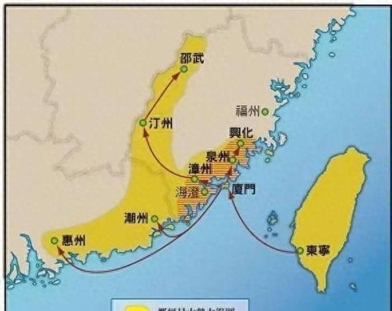 历史总是惊人相似：清朝试图和平统一台湾，郑经却得寸进尺要独立。清朝时期，康熙为了