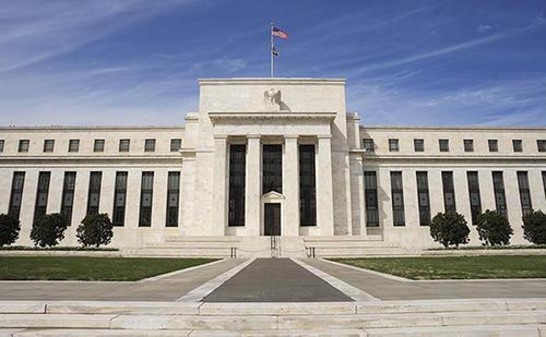 【美联储现34年来最大分歧】北京时间4月30日凌晨，美联储宣布，将联邦基金利率的