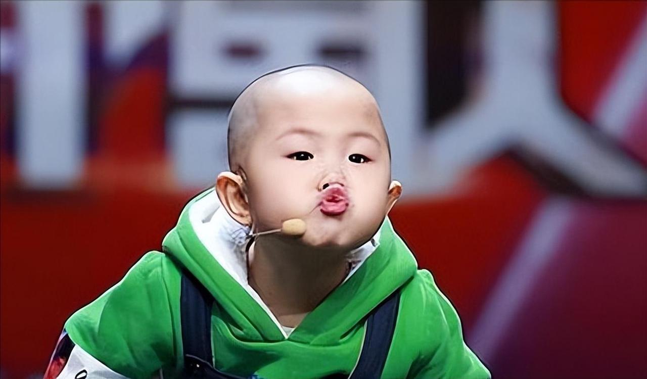 从聚光灯到平凡日常，张峻豪的成长蜕变

十多年前，3 岁的张峻豪凭《我是大明星》