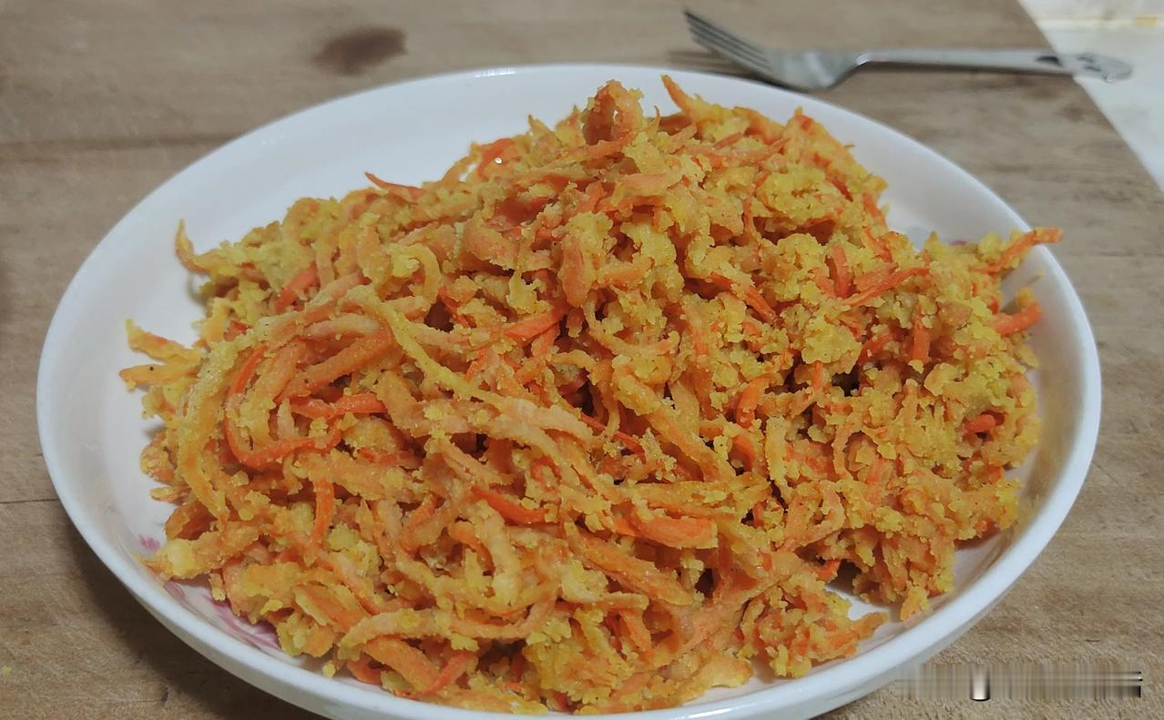 养生简餐一一胡萝卜擦擦
今日份养生晚餐 养生晚餐分享 
晚饭实在不知道做什么吃的