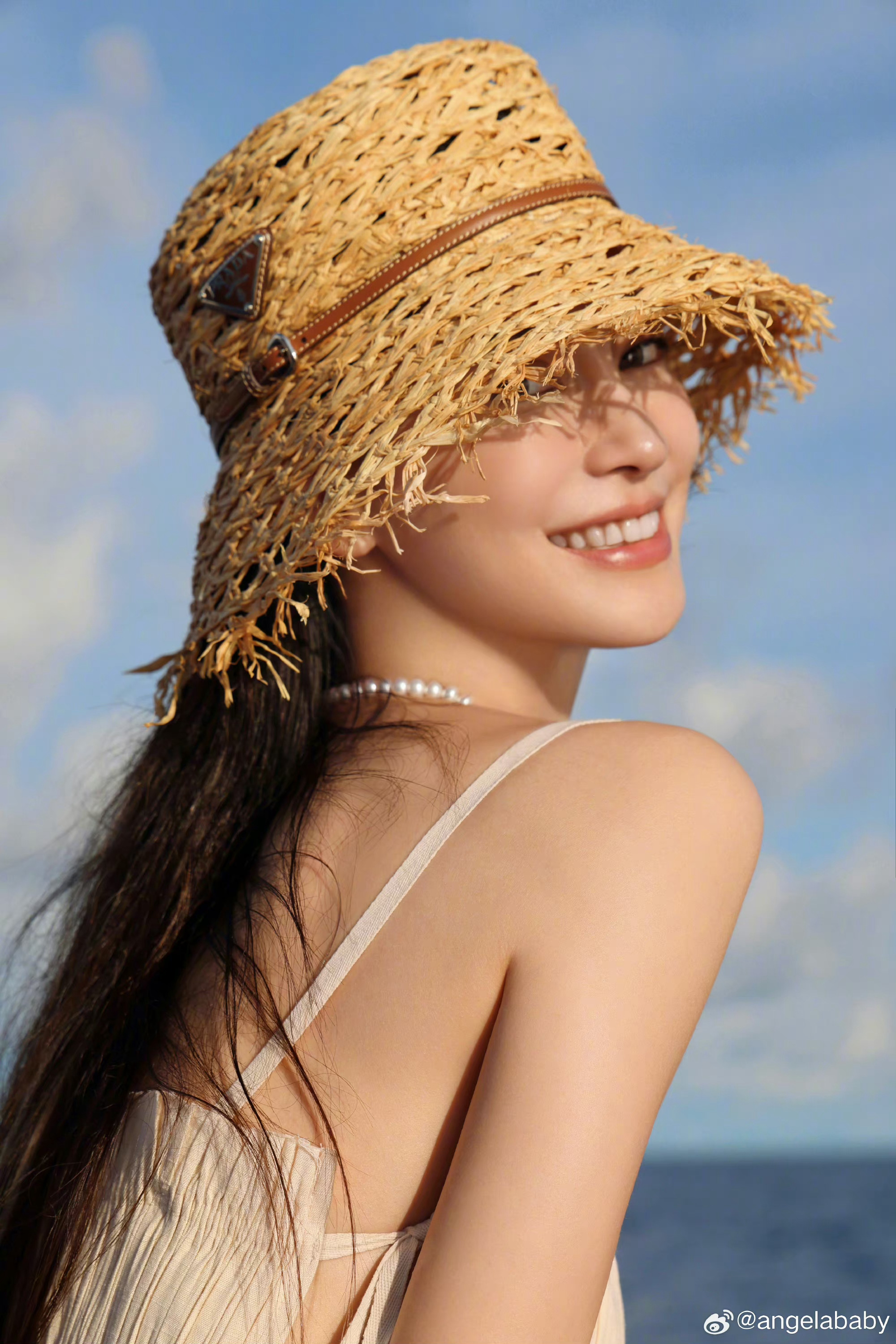 angelababy杨颖 大家早上好呀！今天又是全新的一天大家早上吃了什么呀！☀