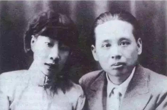 1914年，18岁的张恨水被迫结婚。他嫌弃妻子龅牙、体型肥胖，丑极了，却经常和妻