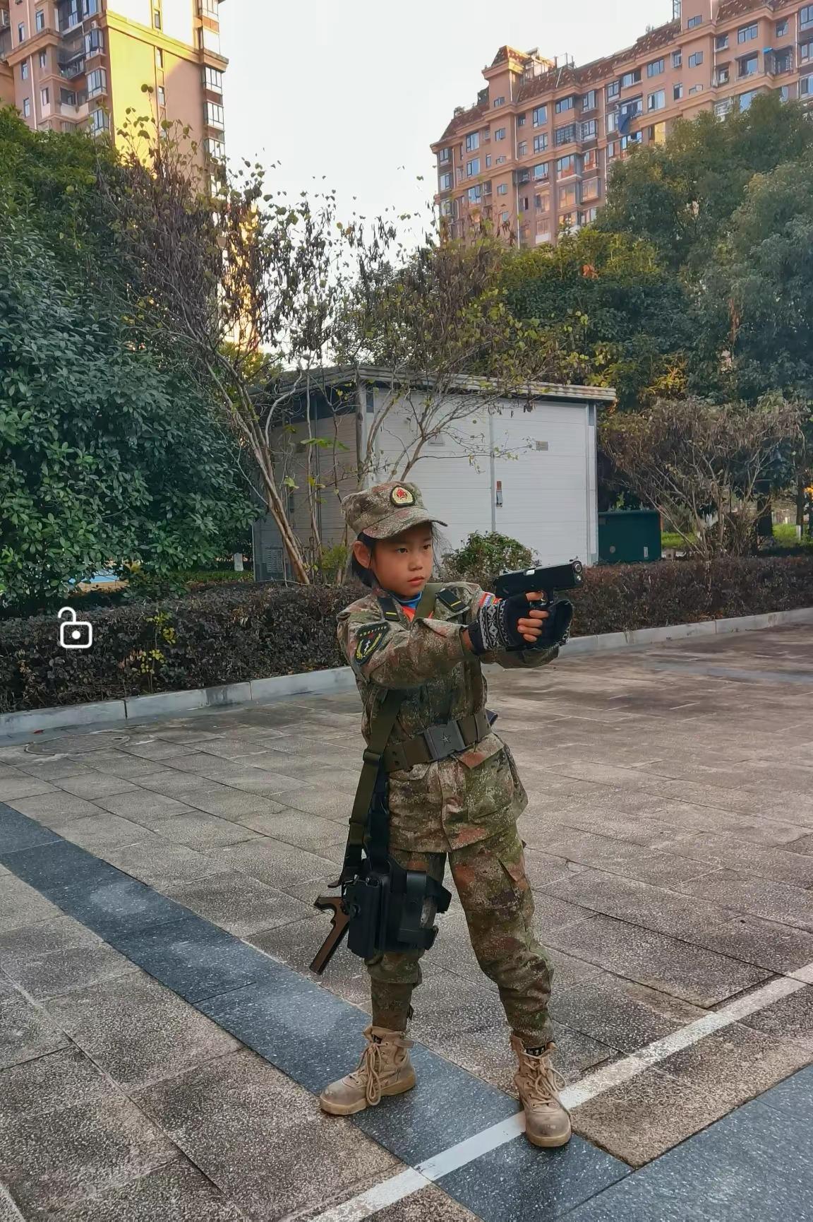 声明：训练道具无发射功能，周末特训营体验中。