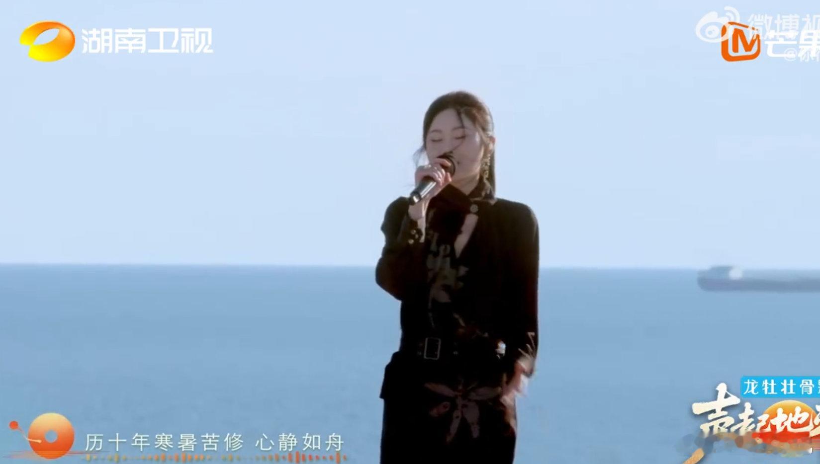 中国京剧给外国人一些文化震撼 这就是中国文化的底气！张曦匀一开口，全场震撼，掌声