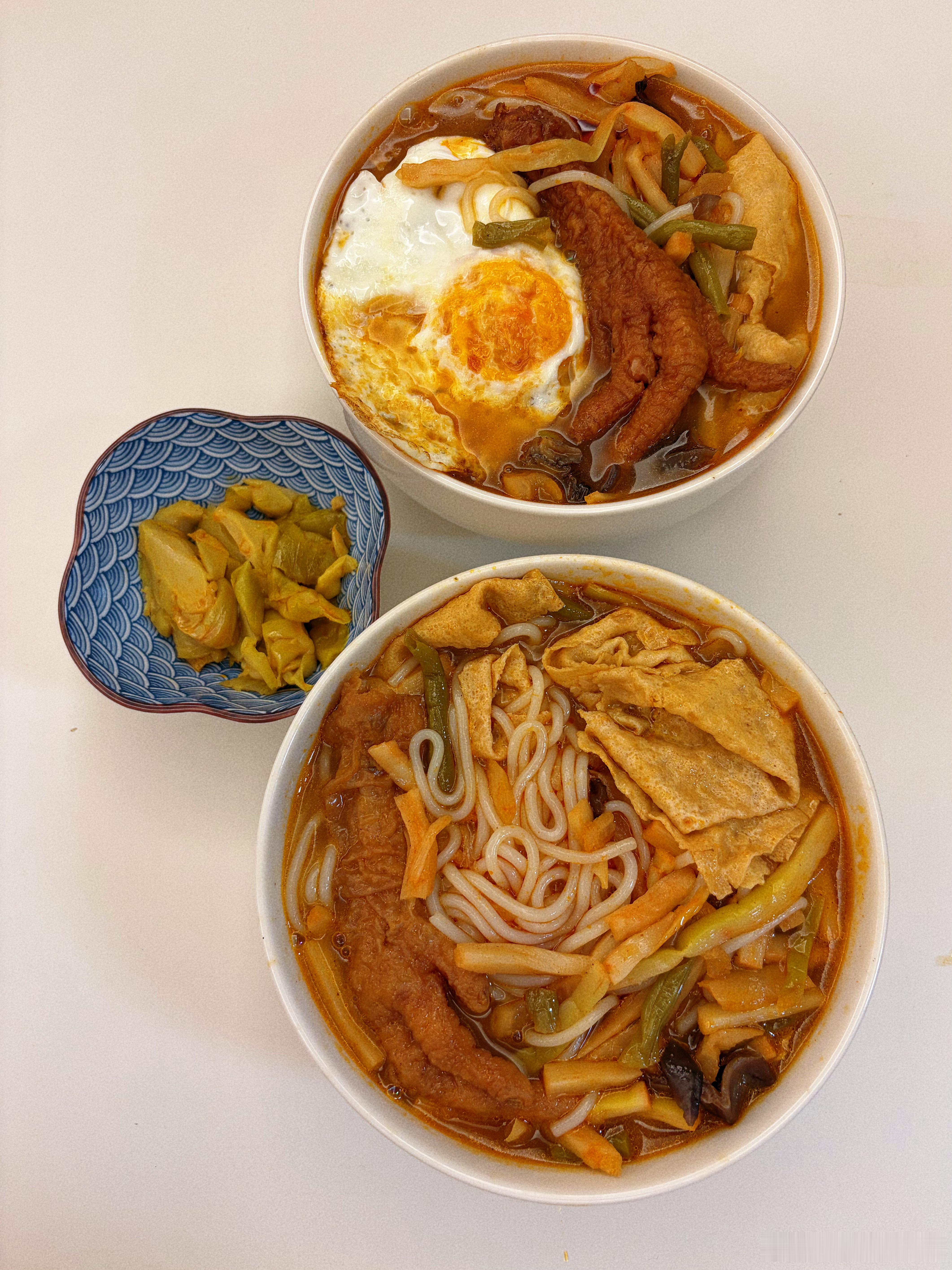 5月9日，周六，老吴和女婿一早开去魔都，女婿去上班，老吴去女儿家。按计划明日二老