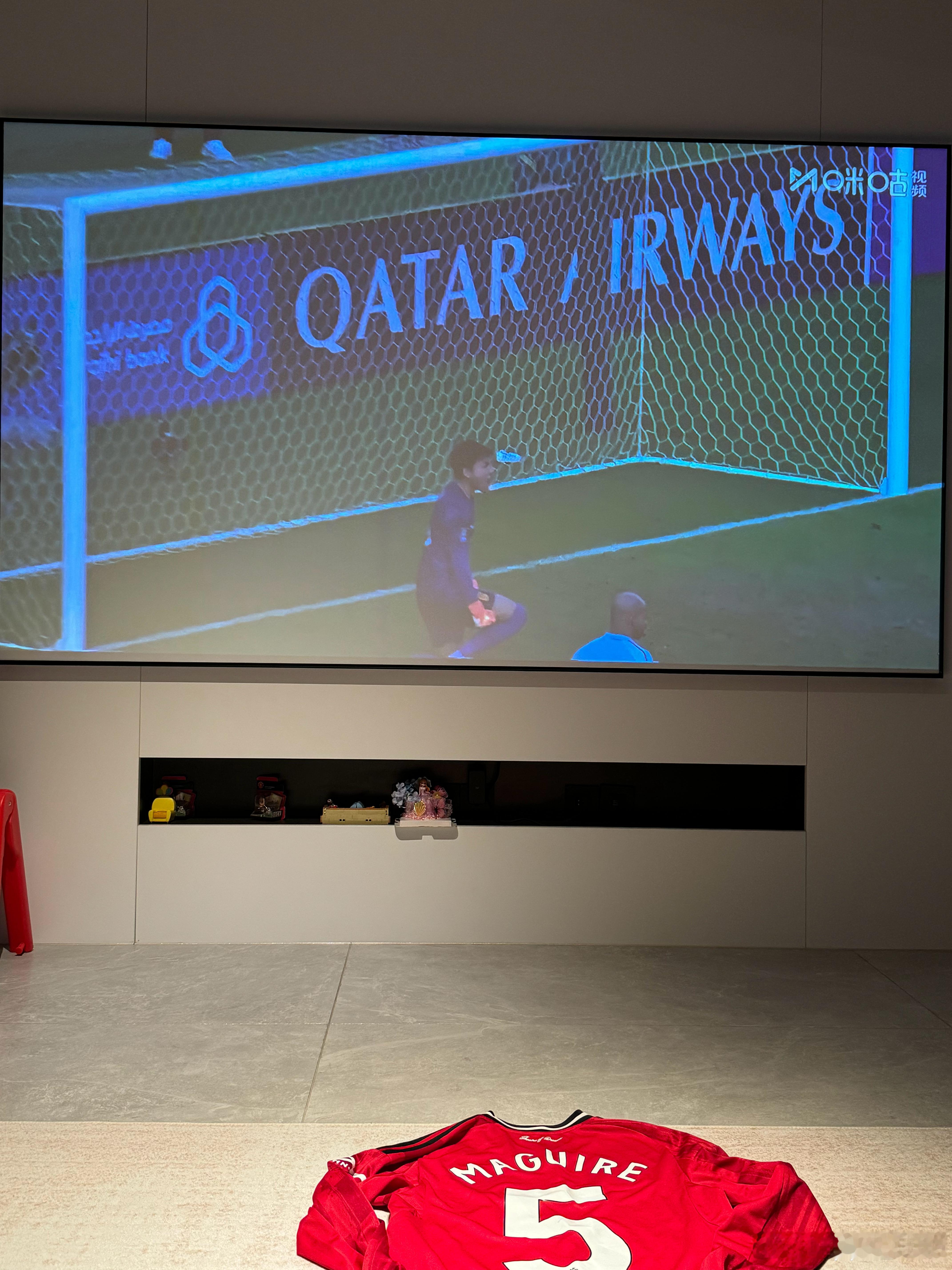 U23国足vs乌兹别克斯坦U23赶快切过来看看。 