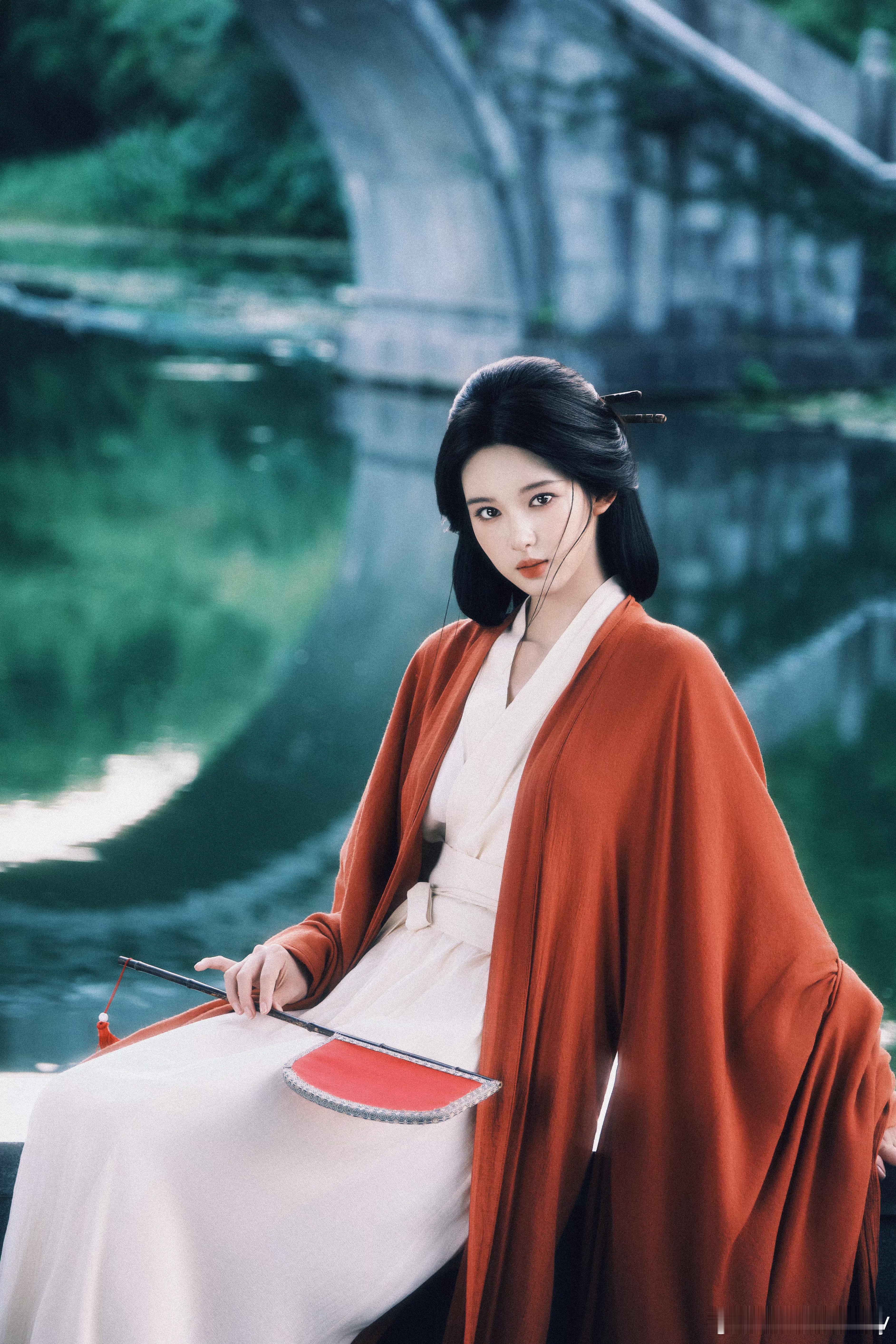 烟雨江南与你相钰 ​​​