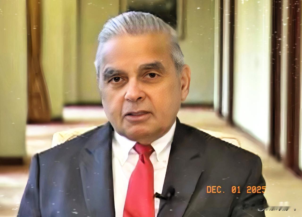 亚洲正在犯下滔天大错！
 新加坡资深外交家马凯硕说，亚洲一些国家眼看中方被西方打