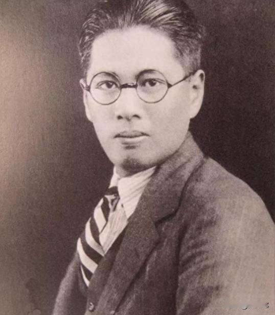 1930 年代，中共特工董健吾以基督教牧师身份为掩护，创办互济会收养毛主席等领导