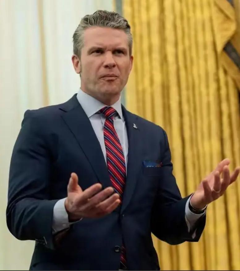 刚访华完，就“变脸”？
英国突然宣布：
  
2月5日，英国正式宣布与美国建立伙