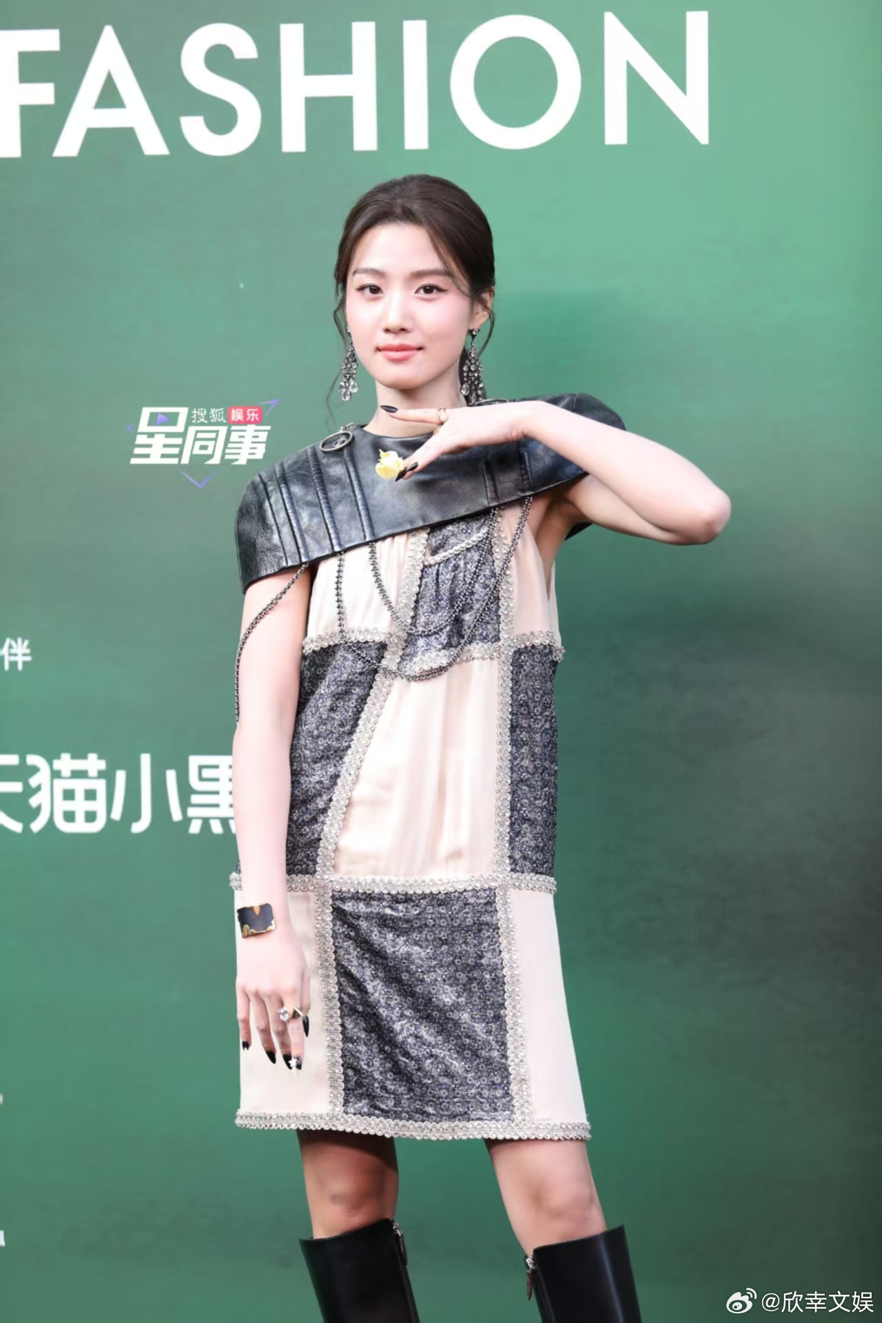 vogue盛典生图状态vogue盛典明星红毯生图vogue盛典明星红毯生图，哇塞