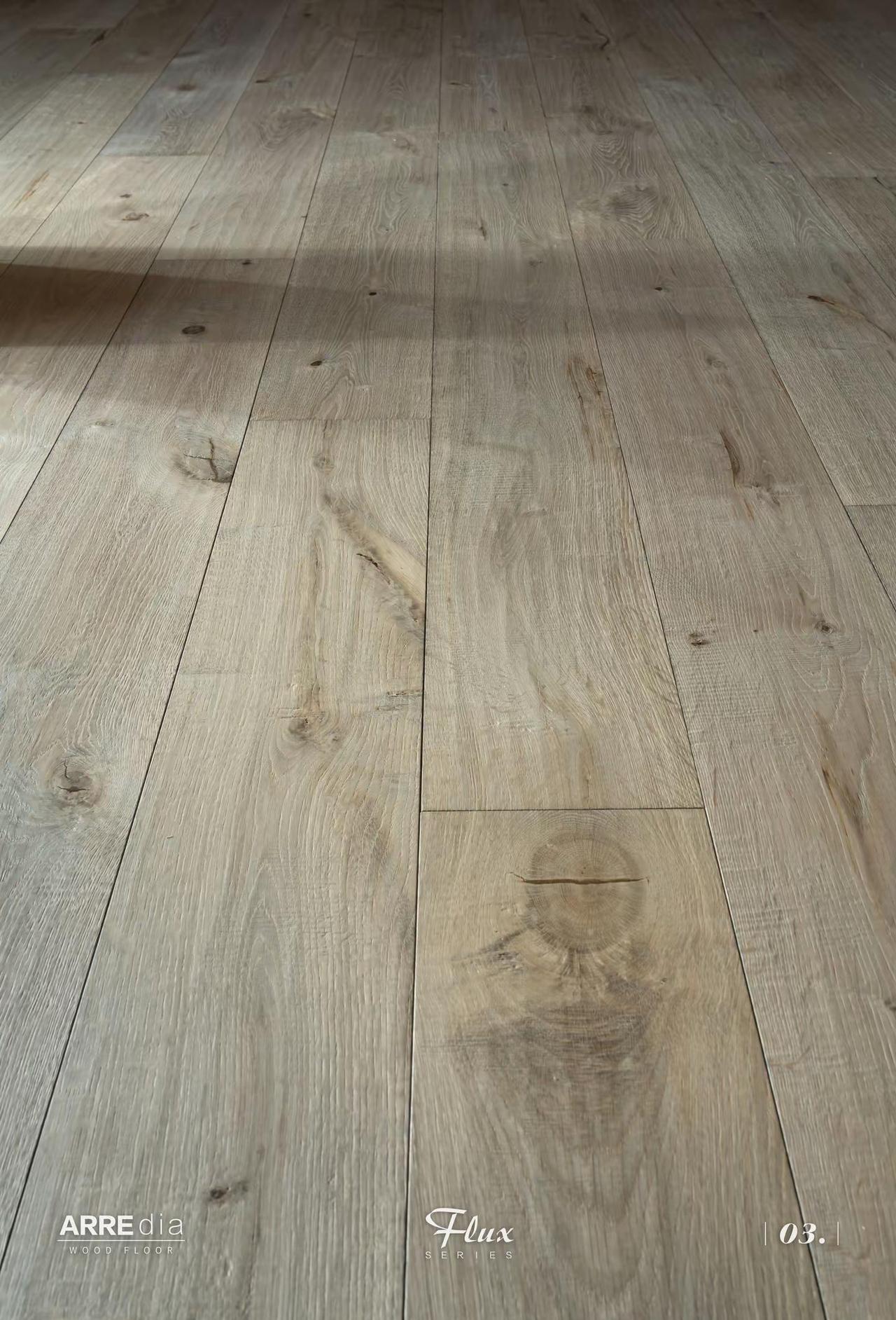 久居钢筋水泥的都市丛林，人们心底对大自然的眷恋总会悄然生长。或是徒步山野，或是露