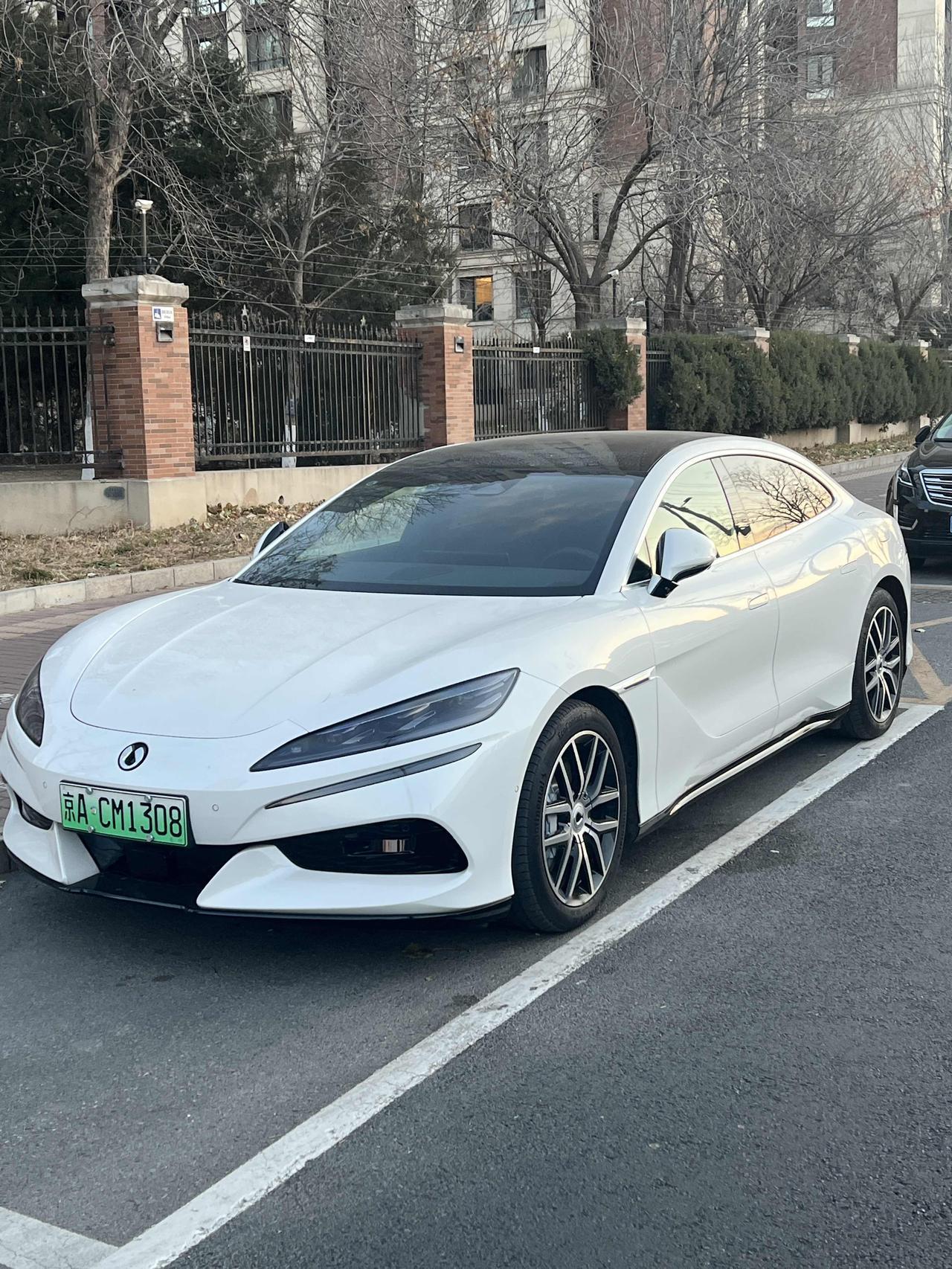 比亚迪也给小米苏琪玉琪供电池，续航轻松拉到800以上，但为啥给自家Z9系也供电池