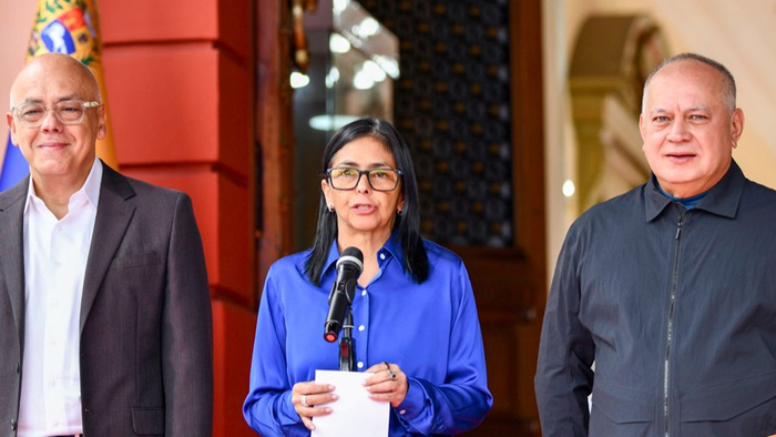 委内瑞拉代总统德尔西·罗德里格斯最近在国内议会讲话时放了段“硬气发言”。她说，如