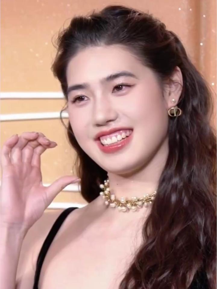 我心中名古屋亚运会最漂亮 5 位运动员，这几位可谓个个花容月貌，国色天香，吴艳妮