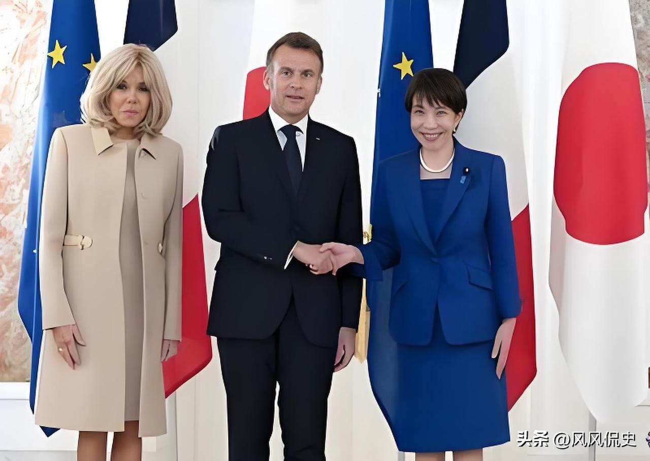 日本、法国联合喊话中国
当地时间4月1日，法国总统马克龙在日本和高市早苗在东京举