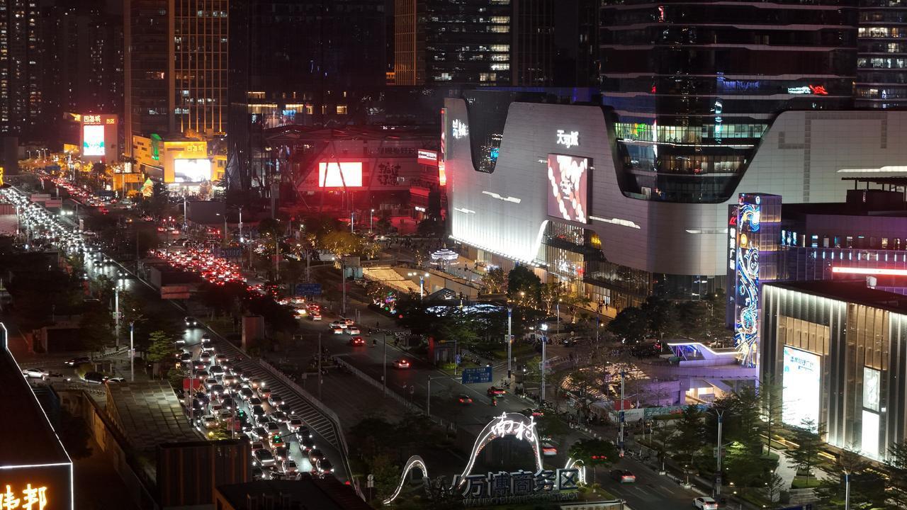 番禺万博 、说实话今晚你们还会来这里跨年夜嘛。2026年跨年夜