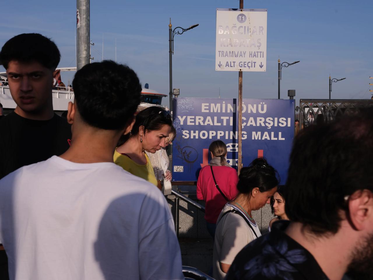 重回伊斯坦布尔，这个繁忙的城市。向阿拉古勒致敬。＃再见土耳其