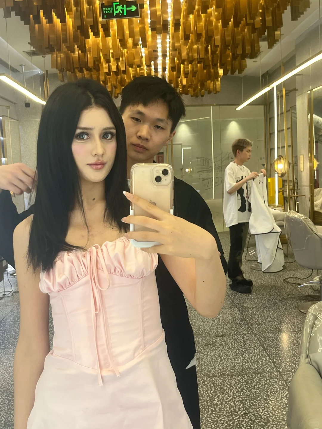 在武汉，千万不要来这家理发店🆘