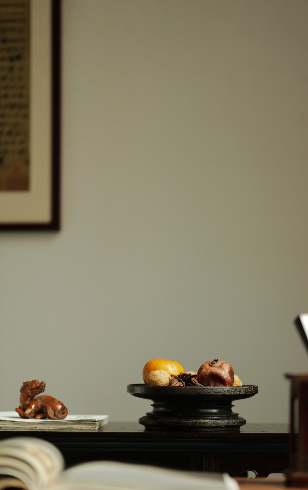 小叶紫檀 | 清供盘/果盘取材拆房老料，木性稳定；形制圆满，纹理绚丽，水波潺潺；