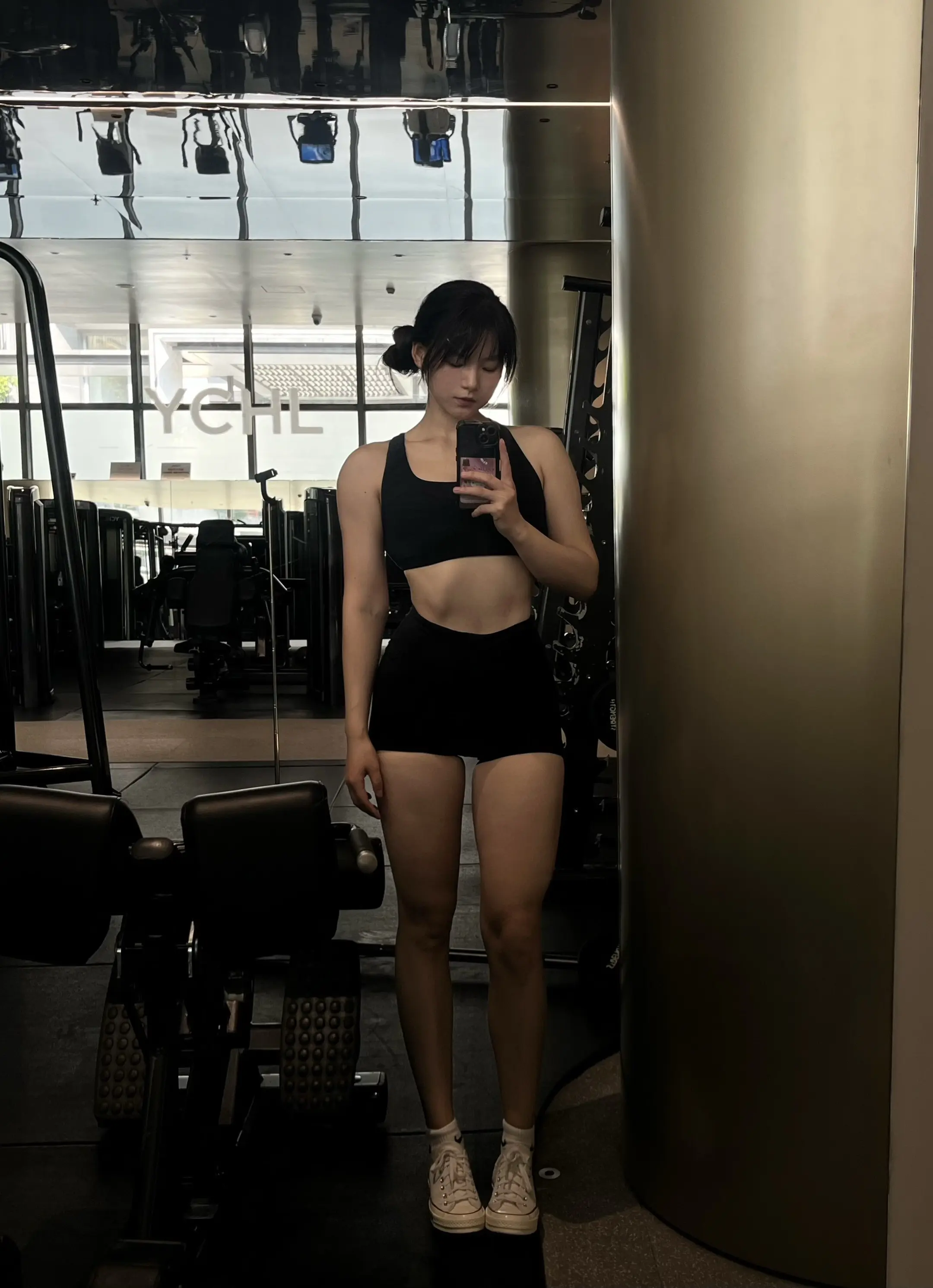 不要在背后打听我是什么样的人 我是你主人